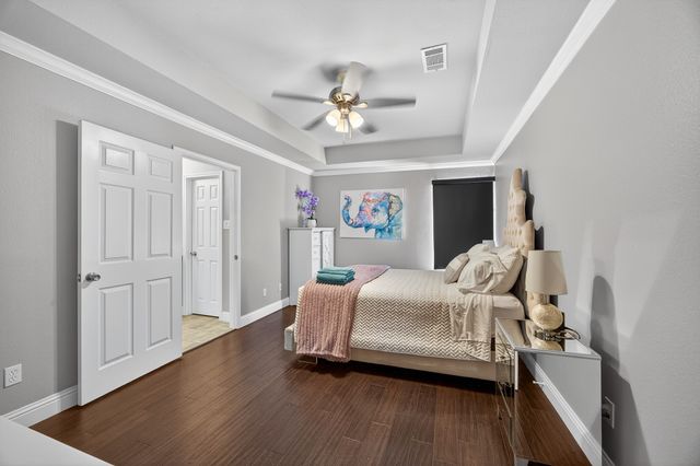 1422 Primrose Lane, Lewisville, TX 75077