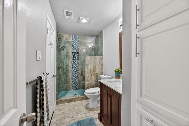 1422 Primrose Lane, Lewisville, TX 75077