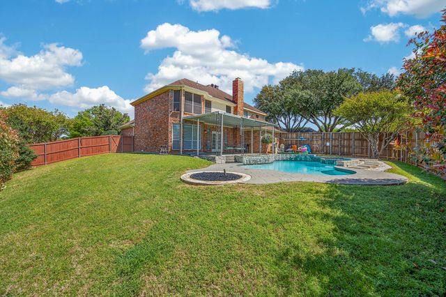 1422 Primrose Lane, Lewisville, TX 75077