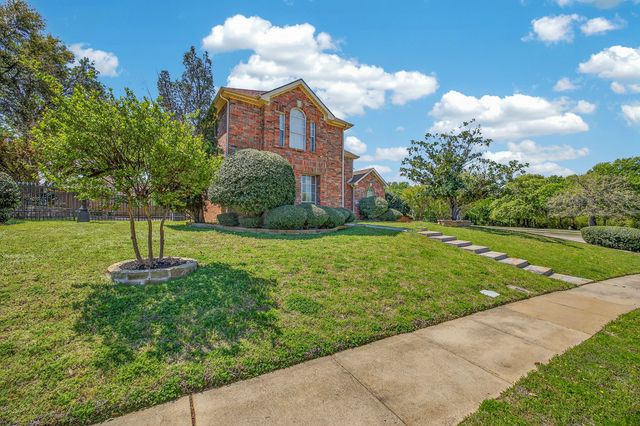 1422 Primrose Lane, Lewisville, TX 75077