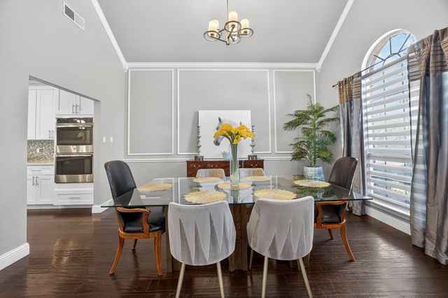 1422 Primrose Lane, Lewisville, TX 75077