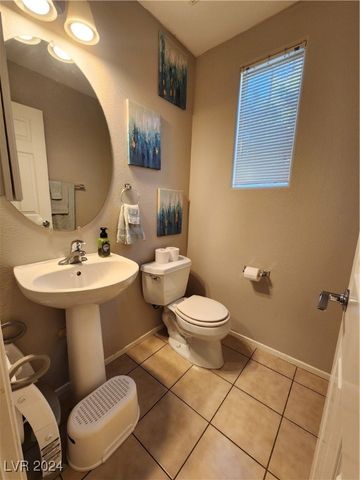 6679 Higger Tor Avenue, Las Vegas, NV 89139