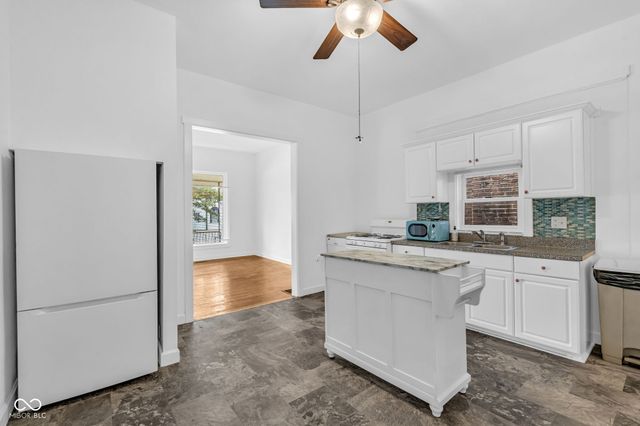 110 E Washington Street, New Richmond, IN 47967