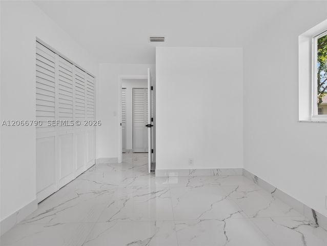 18956 Argosy Dr, Boca Raton, FL 33496