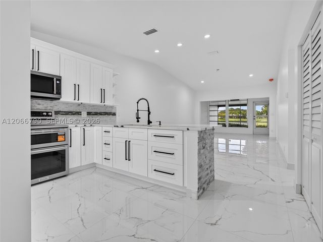 18956 Argosy Dr, Boca Raton, FL 33496