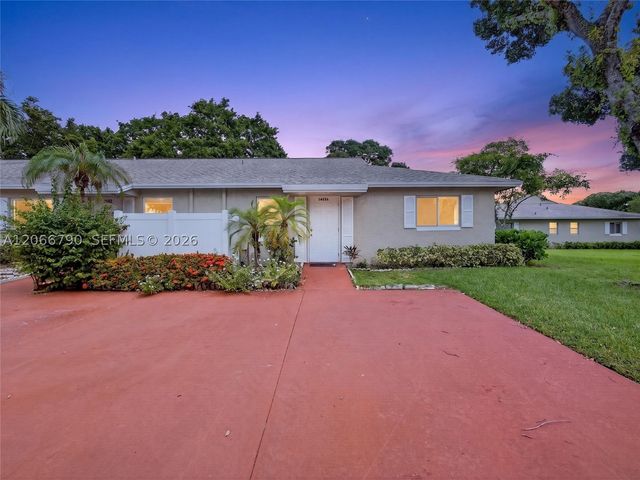 18956 Argosy Dr, Boca Raton, FL 33496