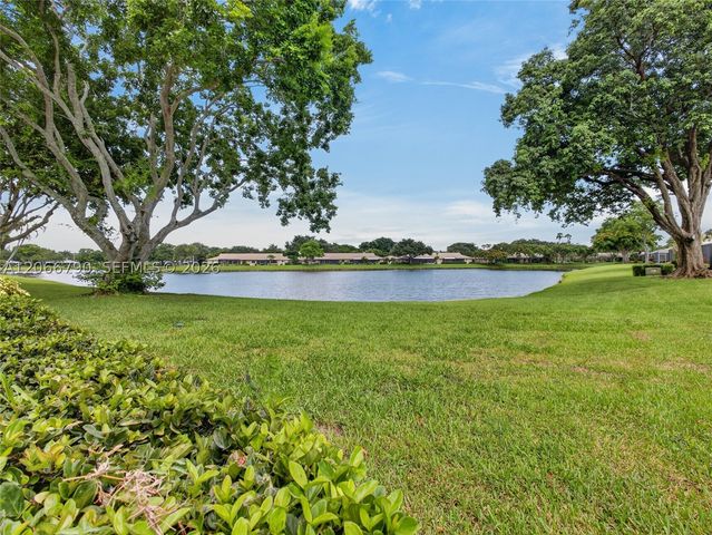 18956 Argosy Dr, Boca Raton, FL 33496