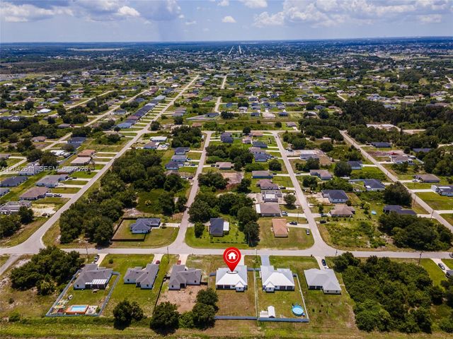 365 Ranier Avenue, Lehigh Acres, FL 33974