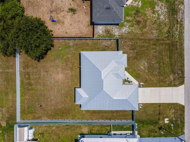 365 Ranier Avenue, Lehigh Acres, FL 33974