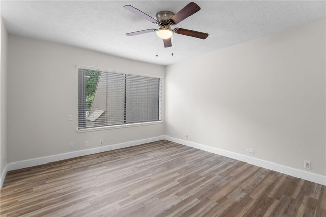 336 Litchfield Lane, Houston, TX 77024