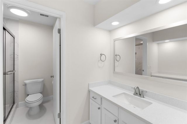 336 Litchfield Lane, Houston, TX 77024