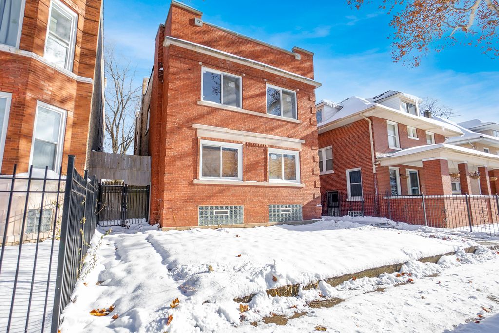 12027 S Eggleston Avenue, Chicago, IL 60628