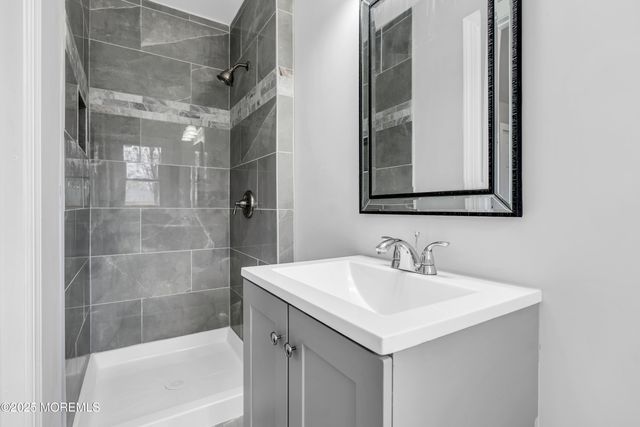 382 Dogwood Drive, Brick, NJ 08723