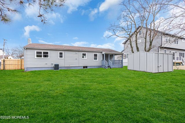 382 Dogwood Drive, Brick, NJ 08723