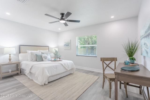 1670 Heartwellville Street NW, Palm Bay, FL 32907