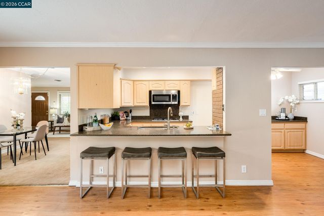 137 Maxine Dr, Pleasant Hill, CA 94523