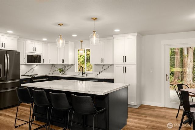 11607 Woods Lake Road, Monroe, WA 98272