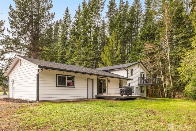 11607 Woods Lake Road, Monroe, WA 98272