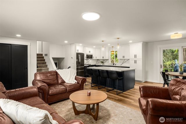 11607 Woods Lake Road, Monroe, WA 98272