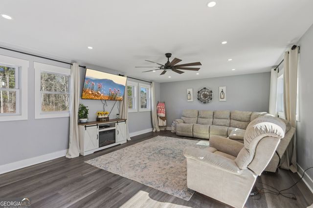 691 Earl North Road, Newnan, GA 30263