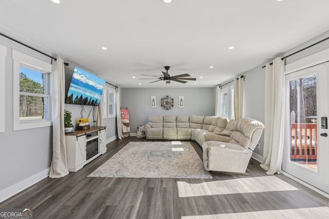 691 Earl North Road, Newnan, GA 30263