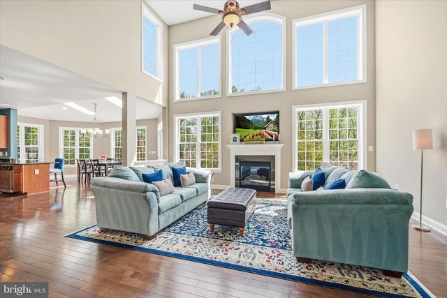 9055 BUCKLAND MILL RD, Gainesville, VA 20155