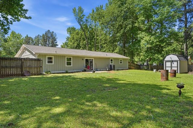 6380 Pleasant Drive, Winston, GA 30187
