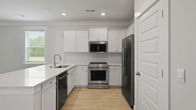 116 Lilac Grove Way, Summerville, SC 29486