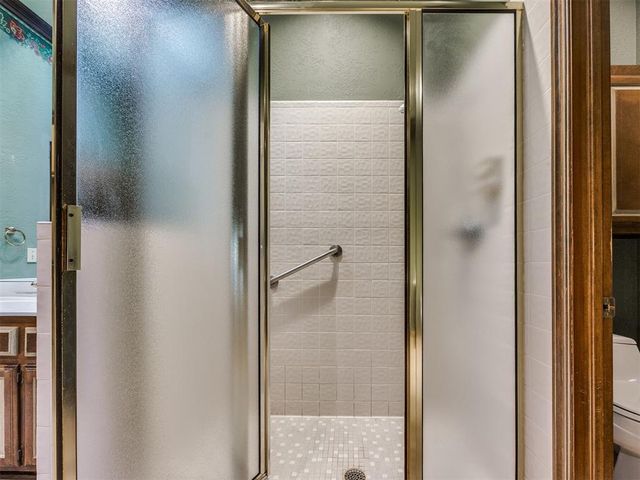 3600 Chestnut Ridge Road, Oklahoma City, OK 73120