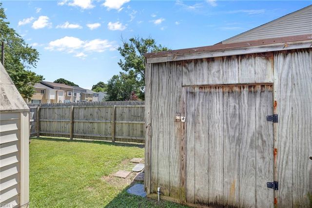 136 Tower DR, Virginia Beach, VA 23462