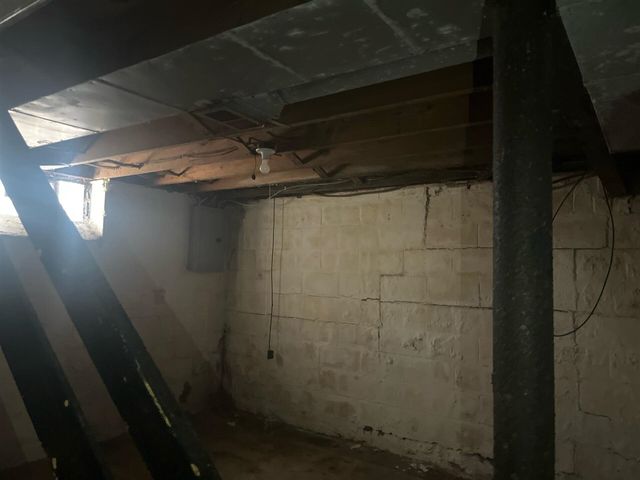 5107 Cadieux Road, Detroit, MI 48224