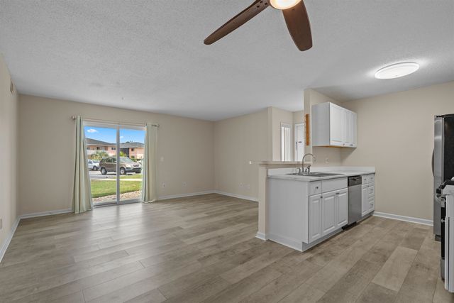 1356 Glenns Bay Rd Apt 202G, Surfside Beach, SC 29575