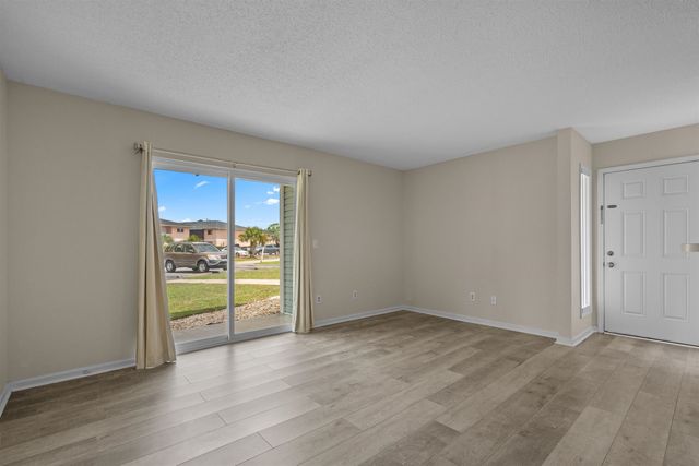 1356 Glenns Bay Rd Apt 202G, Surfside Beach, SC 29575