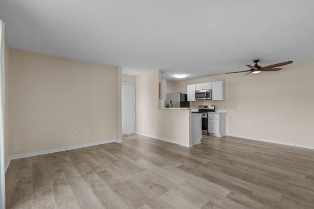 1356 Glenns Bay Rd Apt 202G, Surfside Beach, SC 29575