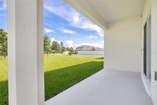 2539 AVALON PARK BOULEVARD, Tavares, FL 32778