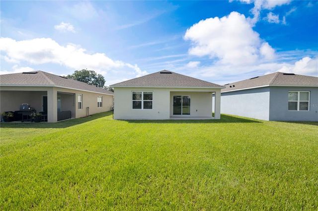 2539 AVALON PARK BOULEVARD, Tavares, FL 32778