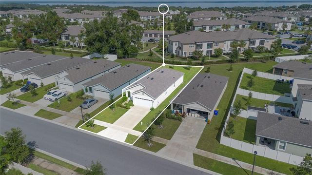 2539 AVALON PARK BOULEVARD, Tavares, FL 32778