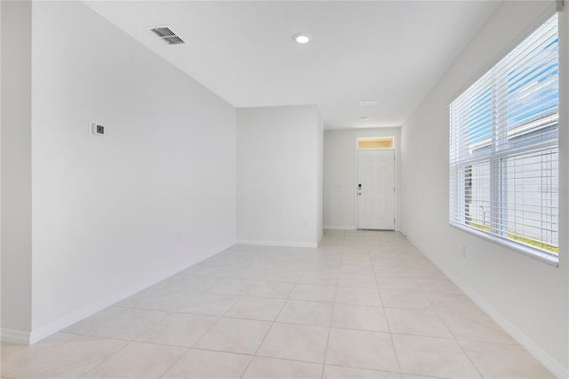2539 AVALON PARK BOULEVARD, Tavares, FL 32778