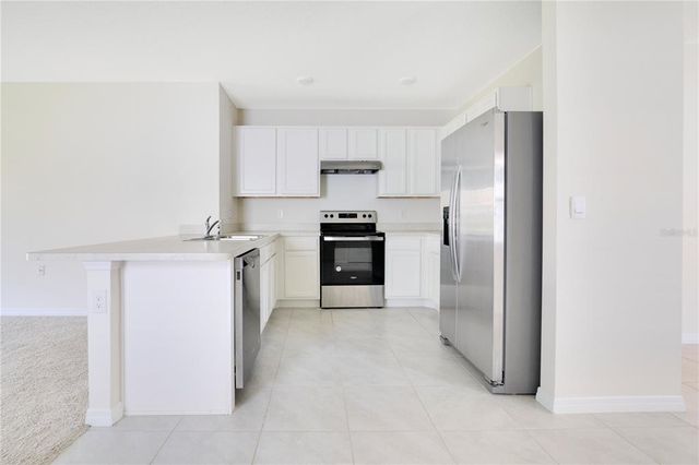 2539 AVALON PARK BOULEVARD, Tavares, FL 32778