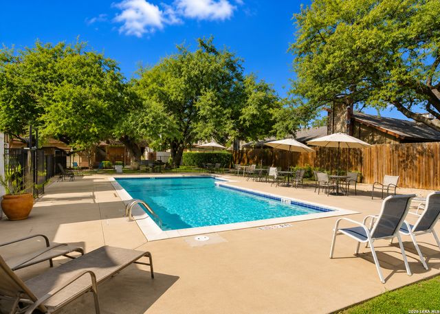10527 Perrin Beitel Rd Apt D206, San Antonio, TX 78217