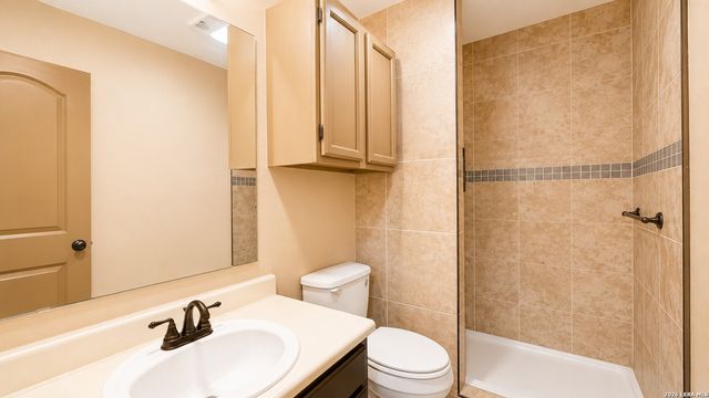 10527 Perrin Beitel Rd Apt D206, San Antonio, TX 78217