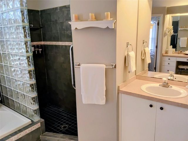 9657 VENTURI DRIVE, Trinity, FL 34655