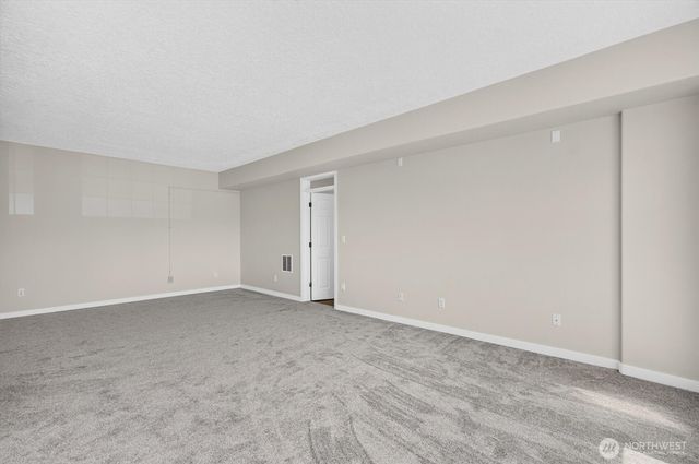 2701 Glen More Street, Kelso, WA 98626