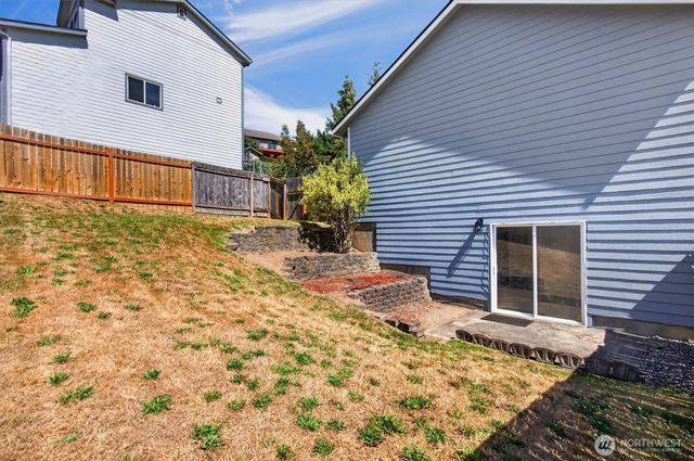2701 Glen More Street, Kelso, WA 98626
