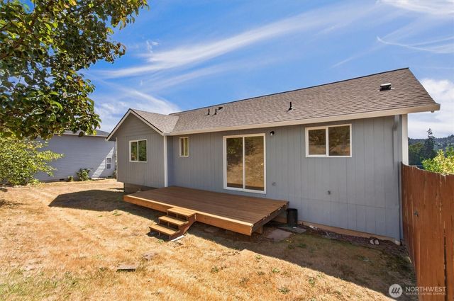2701 Glen More Street, Kelso, WA 98626