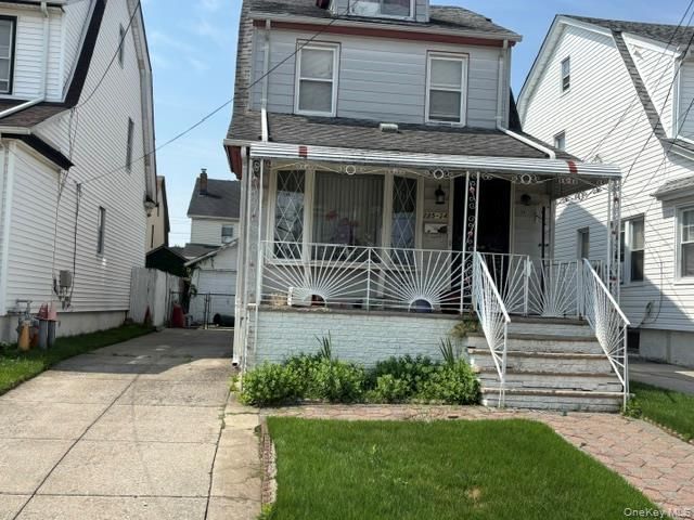 225-24 105th Avenue, Queens Village, NY 11429