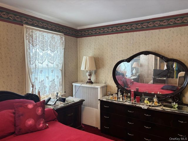 225-24 105th Avenue, Queens Village, NY 11429