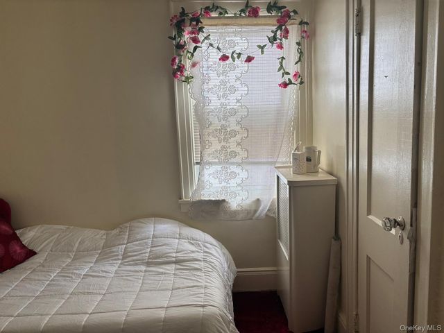 225-24 105th Avenue, Queens Village, NY 11429