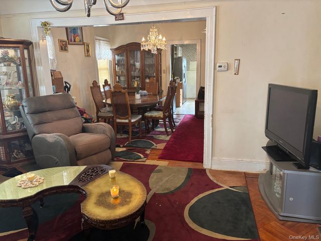 225-24 105th Avenue, Queens Village, NY 11429
