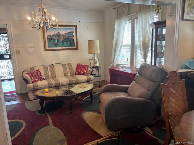 225-24 105th Avenue, Queens Village, NY 11429